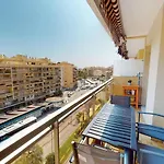 Spacieux 2p Climatise Avec Terrasses Et Garage, Proche Centre De Et Plages - Fr-1-196-332 Menton