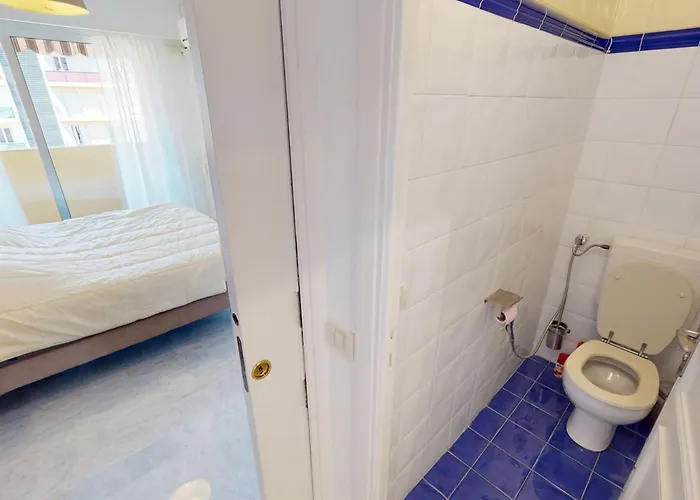 Spacieux 2p Climatise Avec Terrasses Et Garage, Proche Centre De Et Plages - Fr-1-196-332 Apartment Menton